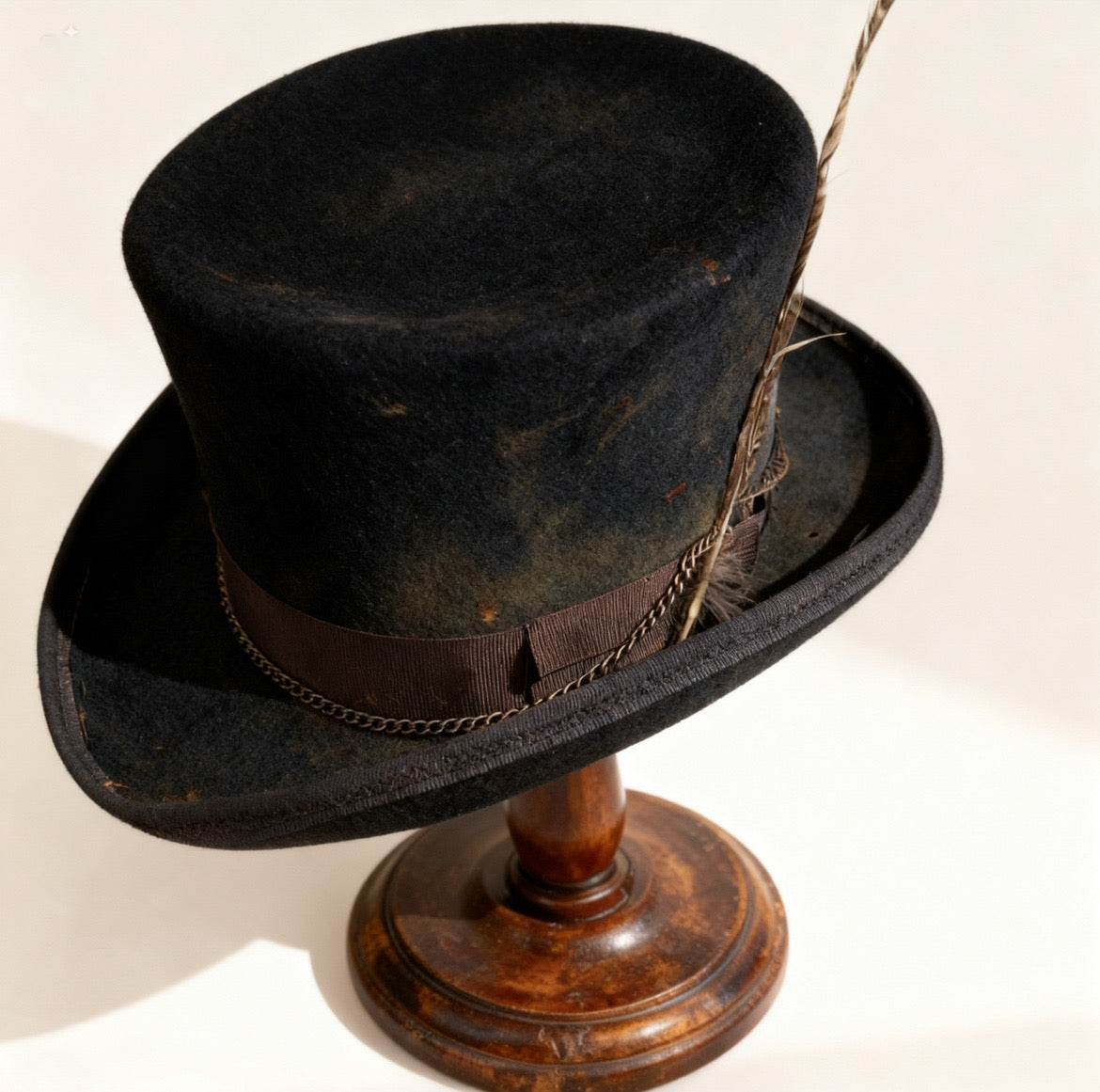 Percy – Edgy Distressed Wool Felt Top Hat – handmade wool felt top hat by artisan Ruby Cantero, detail view 4 | Pokijomba Hats