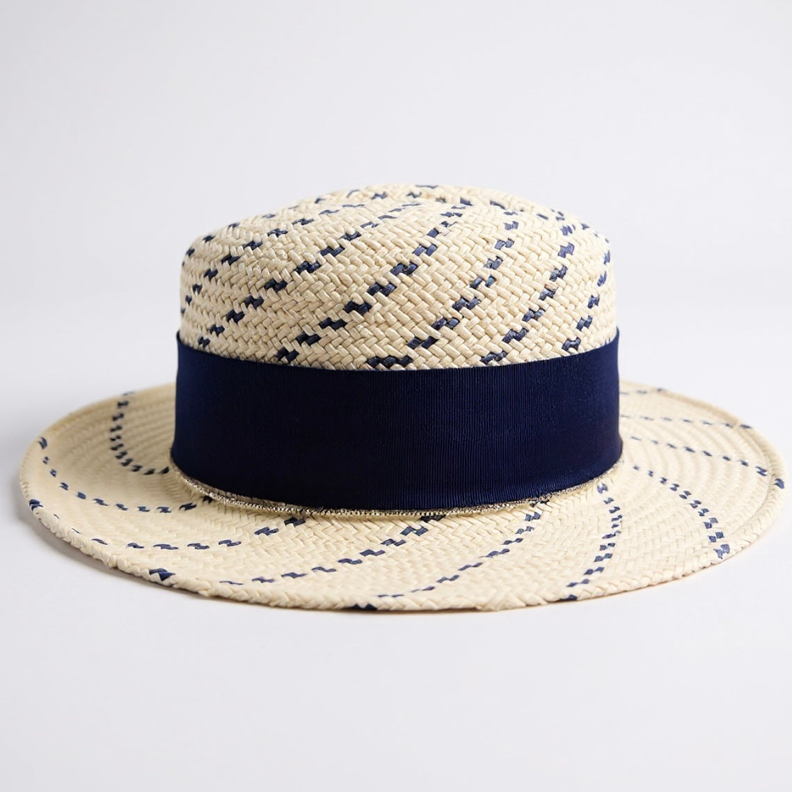 Something Good – Lightweight Breathable Straw Hat – handmade straw hat by artisan Ruby Cantero, detail view 3 | Pokijomba Hats
