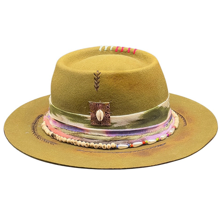 Utopia – handmade handmade felt hat by artisan Ruby Cantero, detail view 5 | Pokijomba Hats