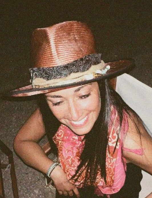 Kypros – Rose Gold Straw Fedora Hat – handmade straw fedora hat by artisan Ruby Cantero, detail view 4 | Pokijomba Hats