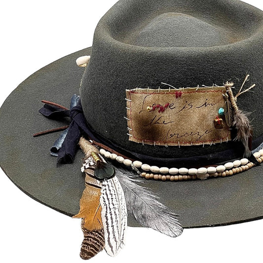 Breeze – handmade handmade felt hat by artisan Ruby Cantero, detail view 12 | Pokijomba Hats