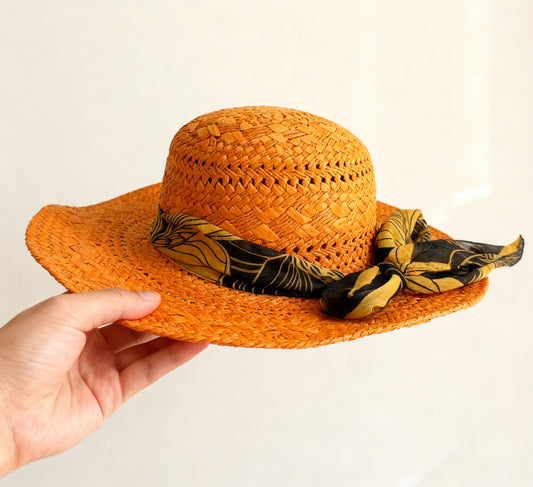 The Marrakech — Wide Brim Orange Straw Hat |… – handcrafted straw hat made in Italy, detail view 3 | Pokijomba Hats