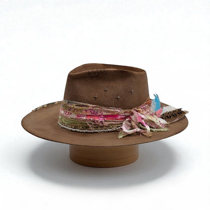 Oh, I’m Burning” Brown Felt Fedora Hat