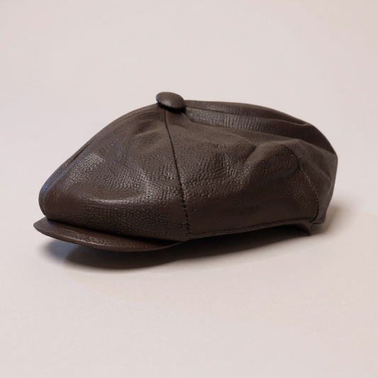 Brown Leather Peaky Blinders Newsboy Gatsby Cap – leather-effect felt hat, detail view 4 | Pokijomba Hats