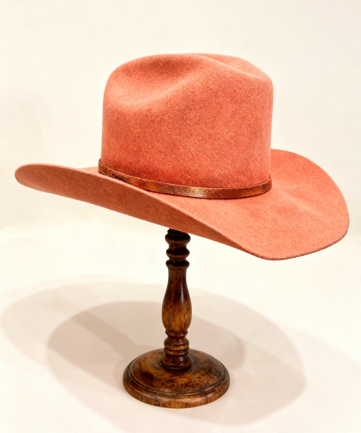 Shine baby in Coral– Western Cowboy Hat