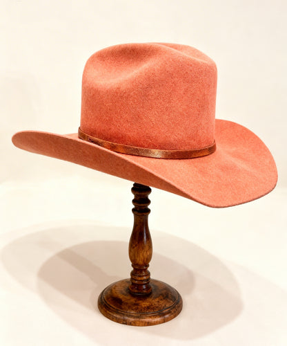 Shine baby in Coral– Western Cowboy Hat