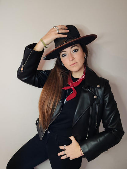 “Jomba”– The Classic Felt Hat