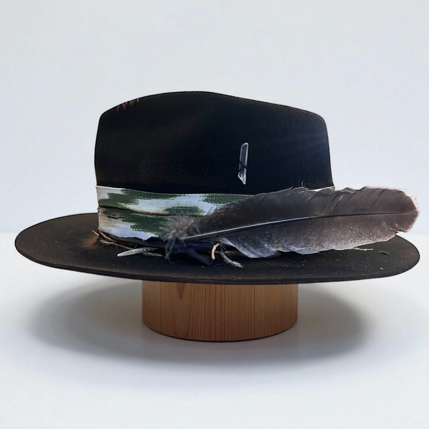 The Arizona – Rock Boho Style – Dark Green “Llengua Mallorquina” Ribbon – Felt Fedora Hat