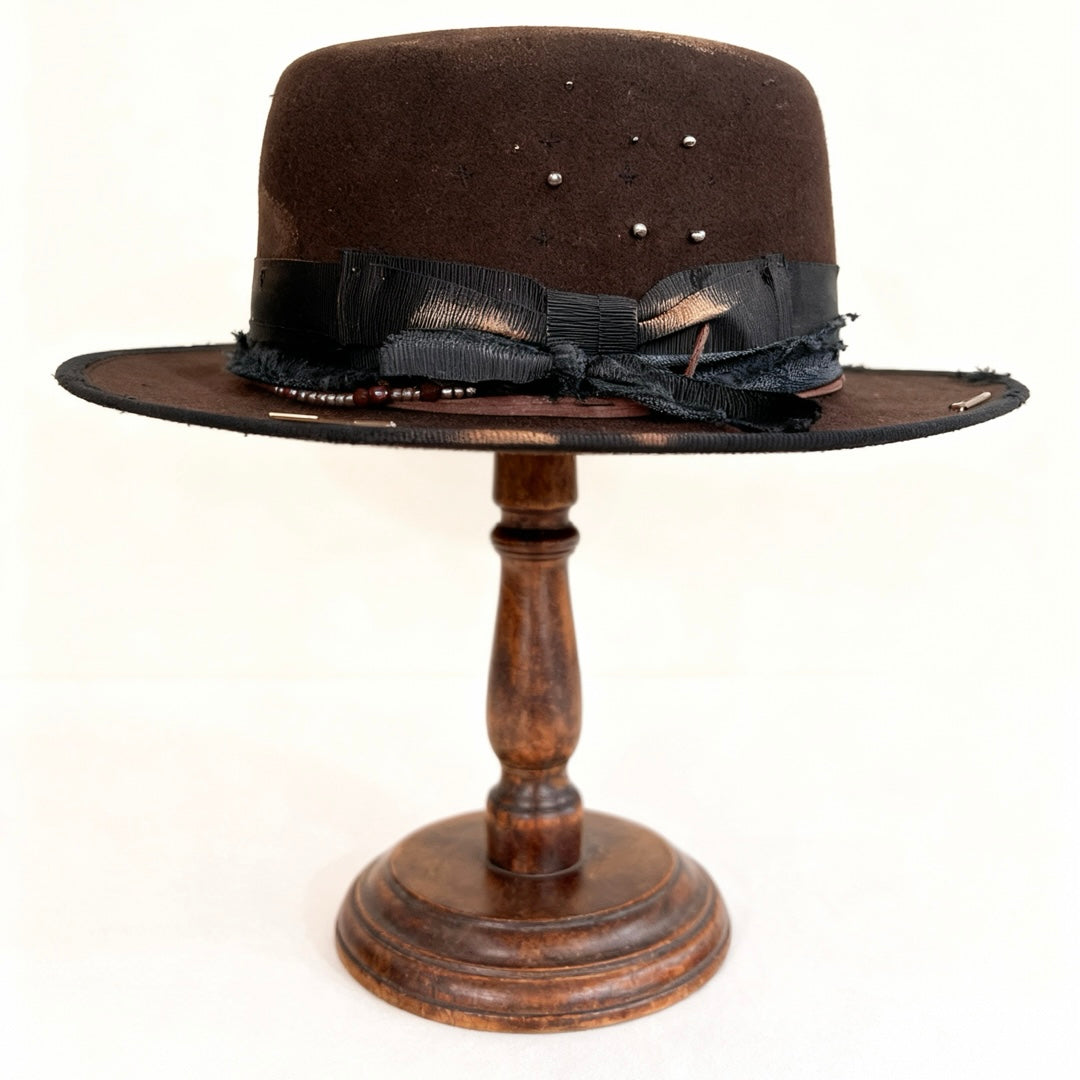 Chloe – Brown Wool Felt Round Crown Hat