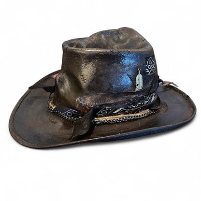 In Stock – Poison Hat – The Art of Rebellion – Vintage Leather Efect