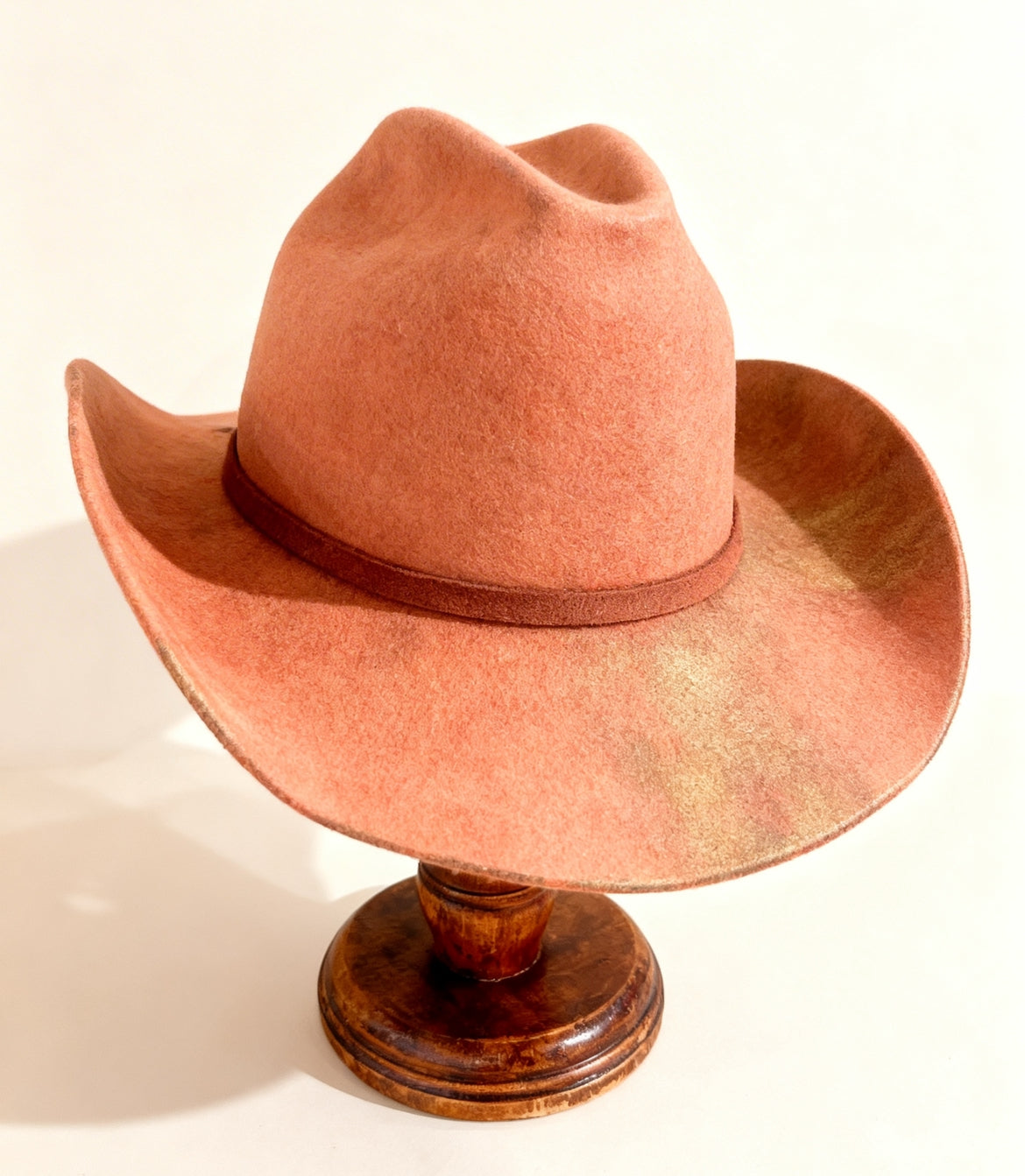 Shine baby in Coral– Western Cowboy Hat