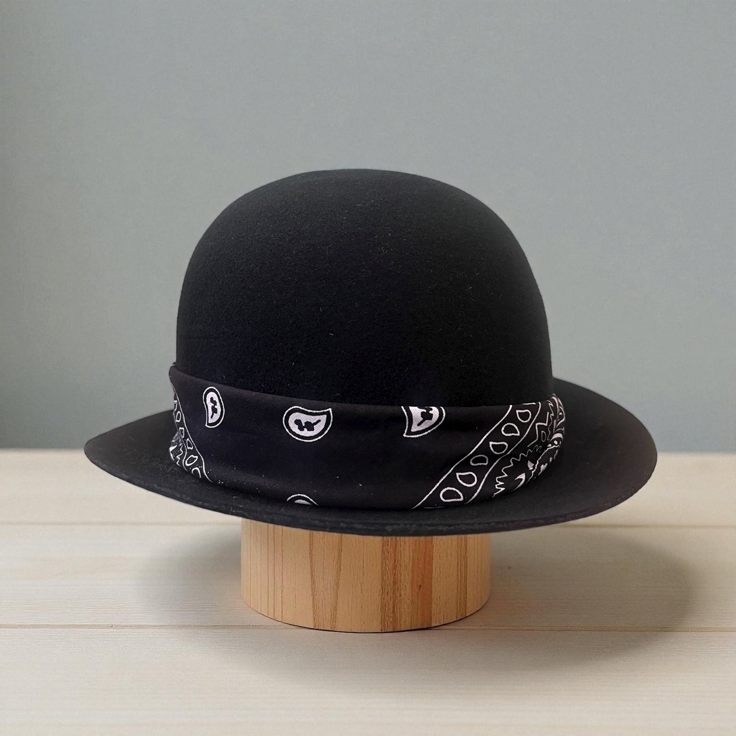 Modern Bowler Hat – Black Bandana – Wool Felt Hat