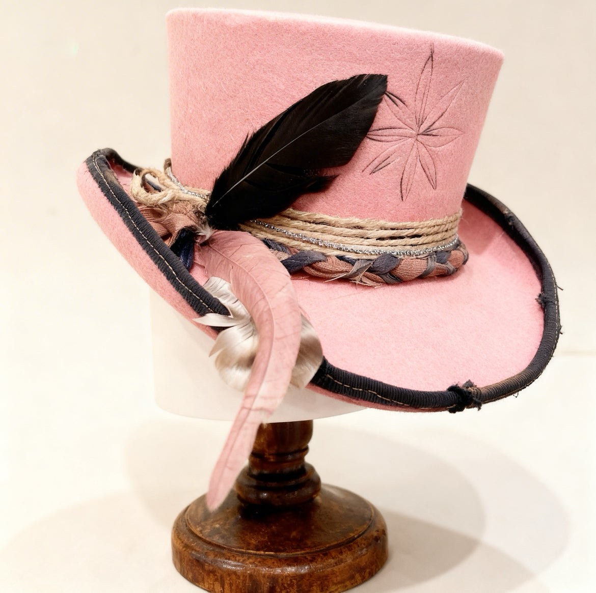 Pippa – Pink Wool Felt Low Top Hat