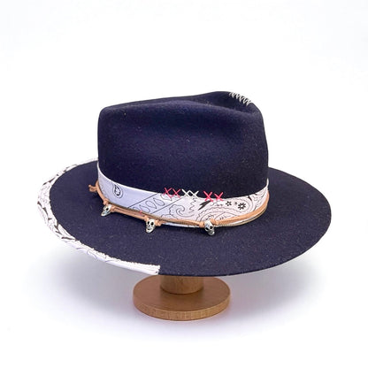 Flamingo – Navy Blue Felt Hat
