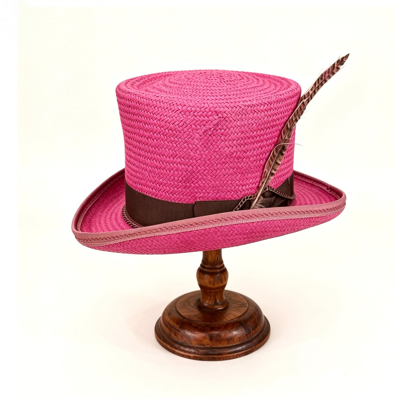 Fuchsia Straw Top Hat – Elegant Summer Top Hat – handmade straw top hat by artisan Ruby Cantero, detail view 3 | Pokijomba Hats