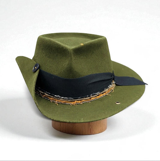 I Don’t Care – Green Elegant Felt Hat