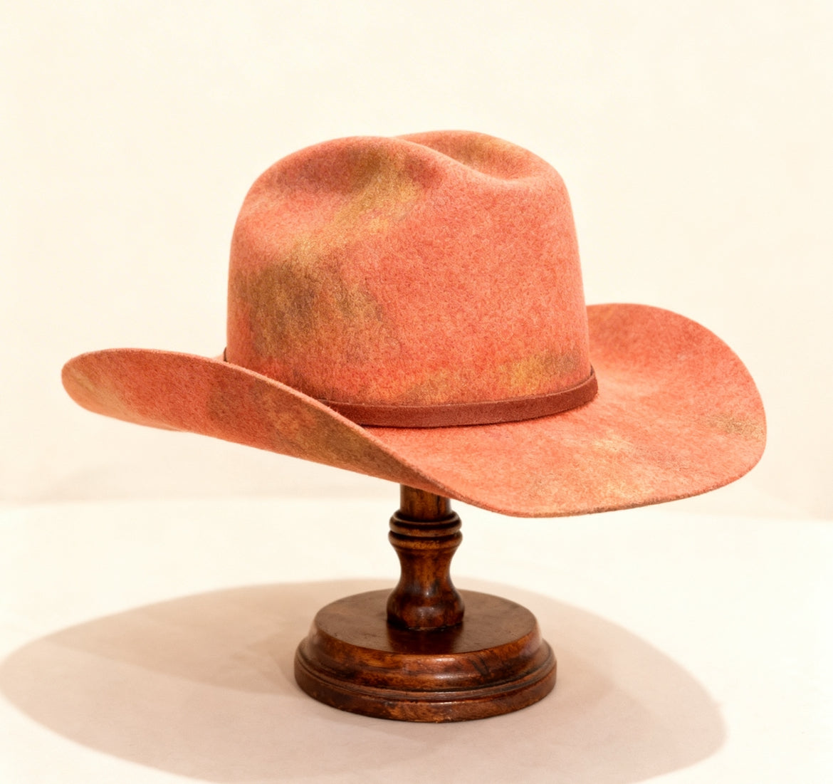Shine baby in Coral– Western Cowboy Hat
