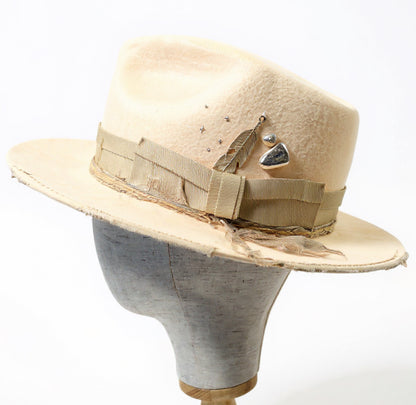 Live for Yourself – Statement Beige Hat