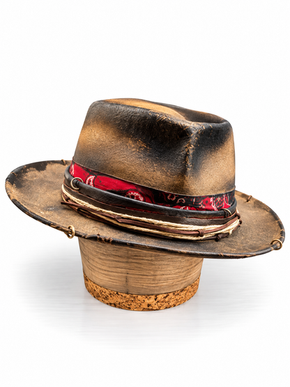 13 knots – Rare Vintage Felt Hat