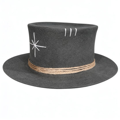 Tulum – Wool Felt Top Hat in Dark Grey