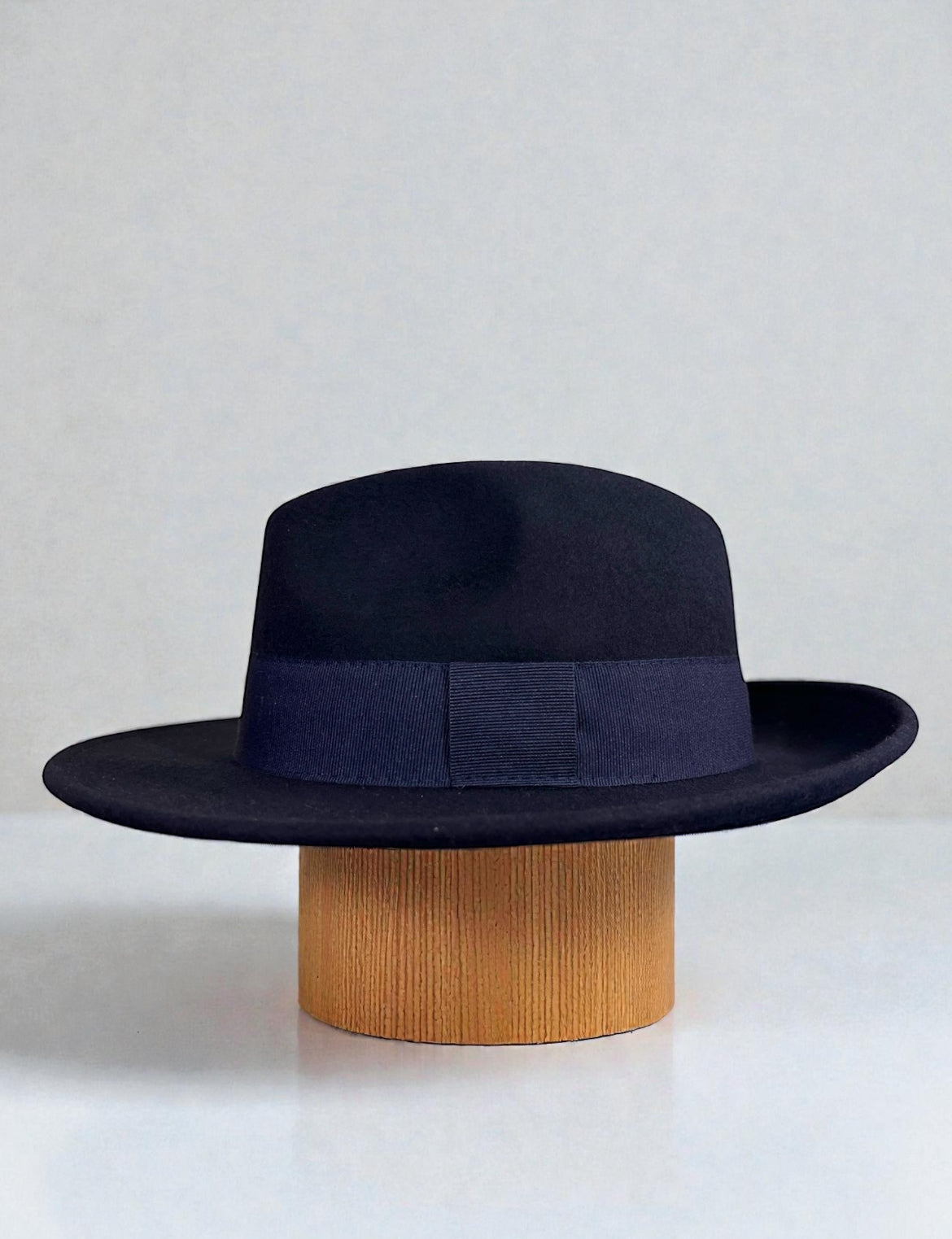 Classic Teardrop Fedora Hat – Foldable, Waterproof & Flexible Indiana Wool Felt Hat in Dark Blue