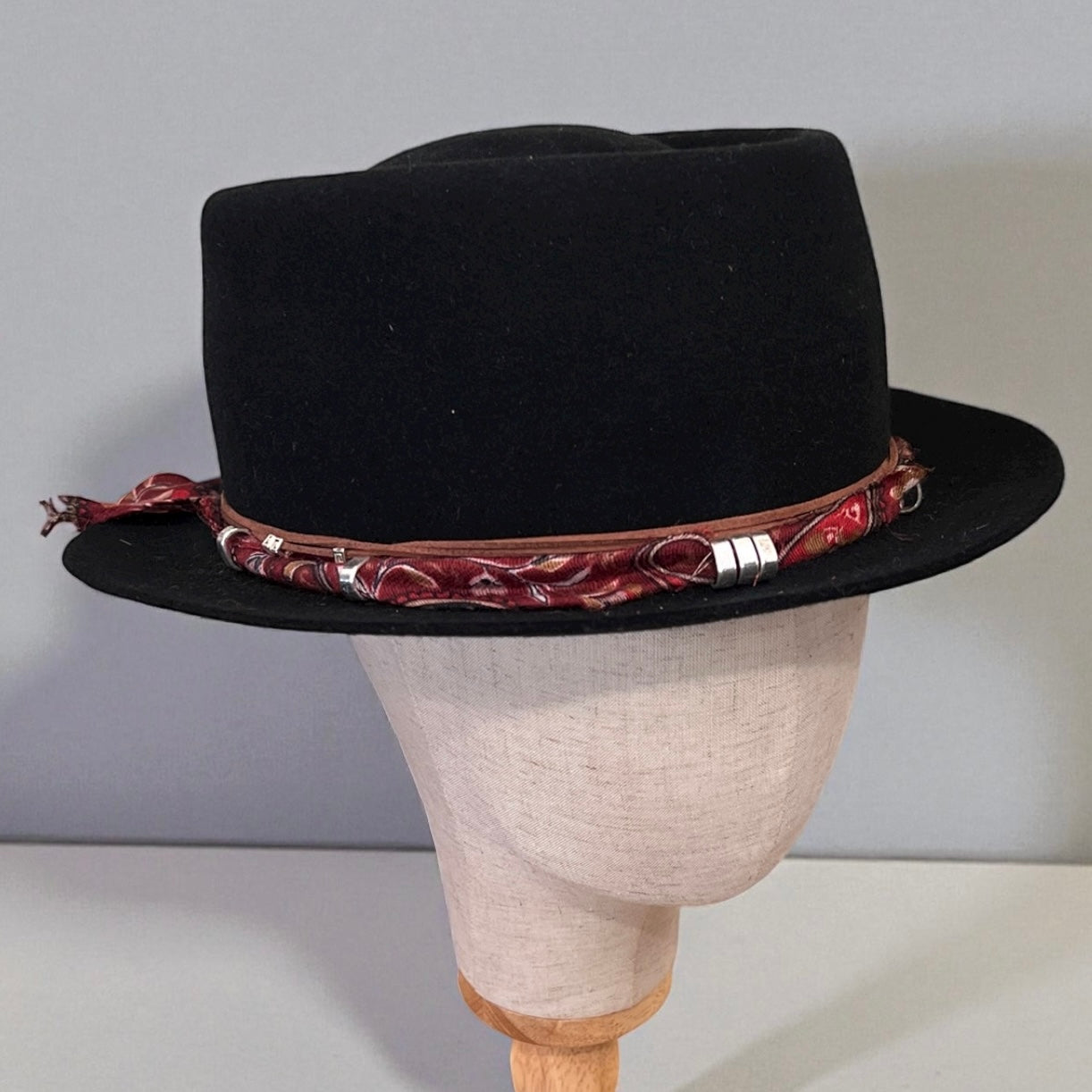 Porkpie Style – Black Bohemian Felt Hat
