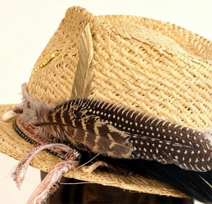 Straw Medium Brim Fedora Hat – Summer Hat – handmade straw fedora hat by artisan Ruby Cantero, detail view 2 | Pokijomba Hats