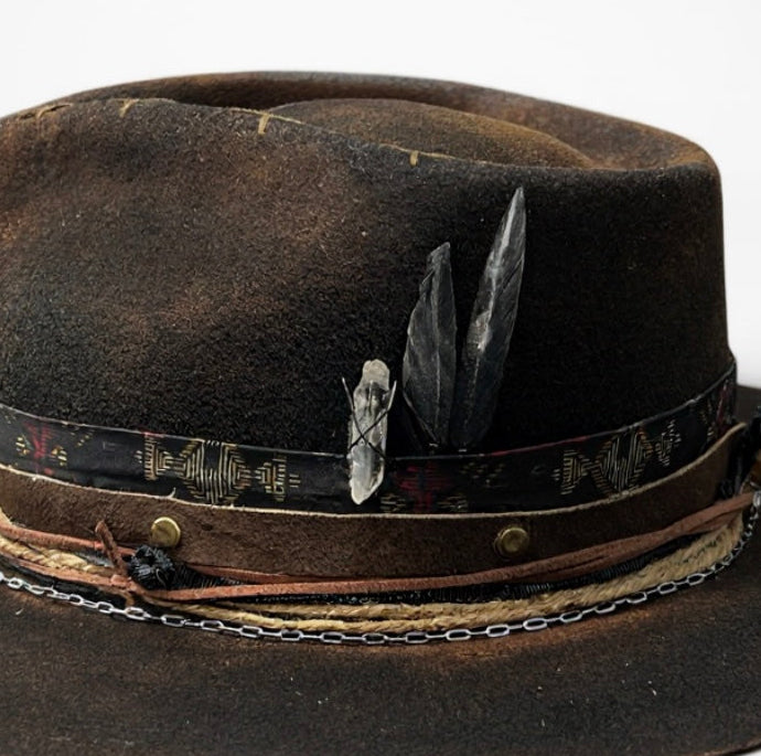 Jacky – Vintage Style Black Felt Hat