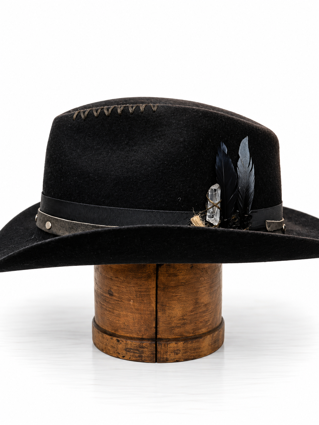 The Compass Rose – Black western-style hat