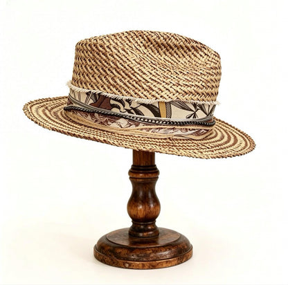 Straw Medium Brim Fedora Hat – Summer Hat – handmade straw fedora hat by artisan Ruby Cantero, detail view 3 | Pokijomba Hats