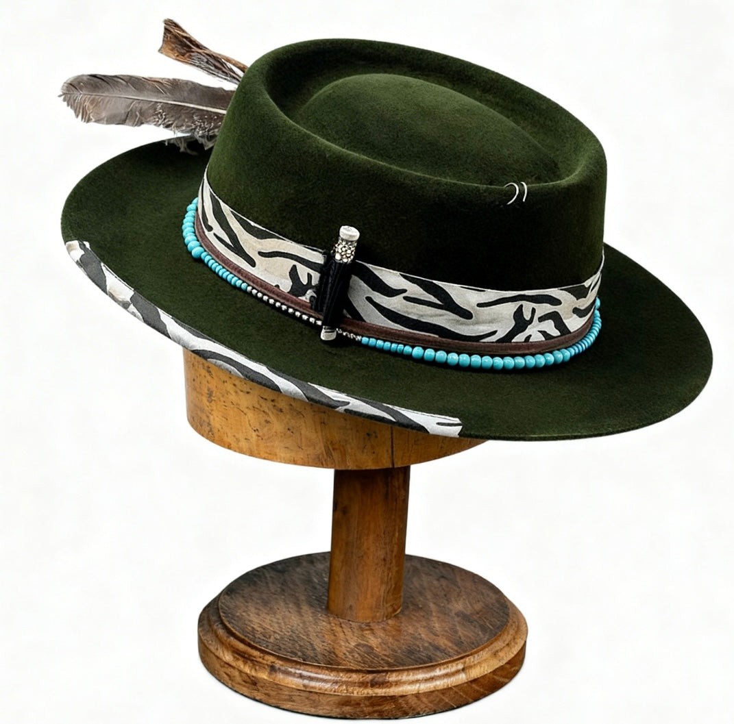 La Brujería Rare Vintage Felt Hat – Handmade Round Crown Rock Boho Style