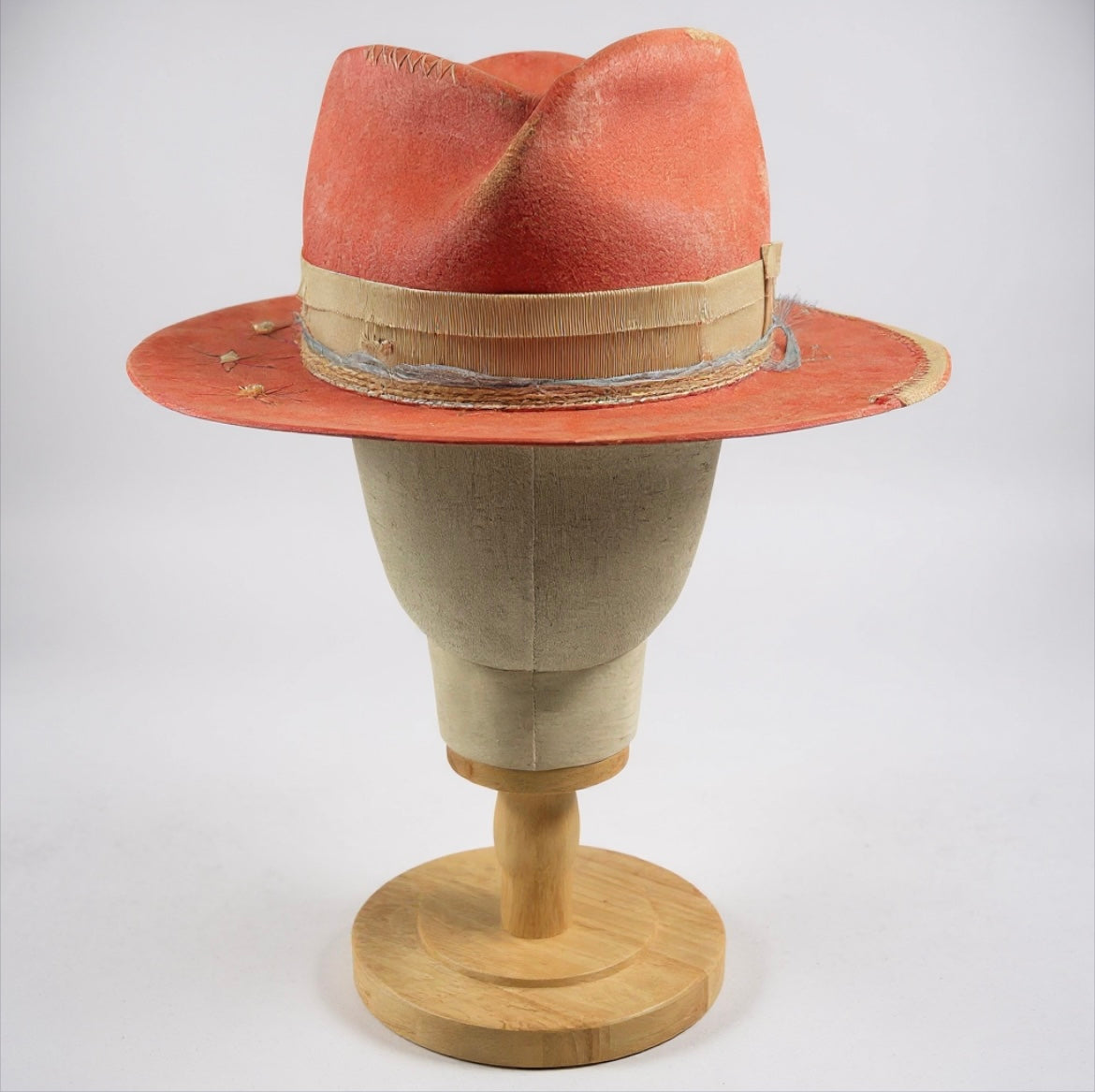 In Stock – Live for Yourself – Statement Hat