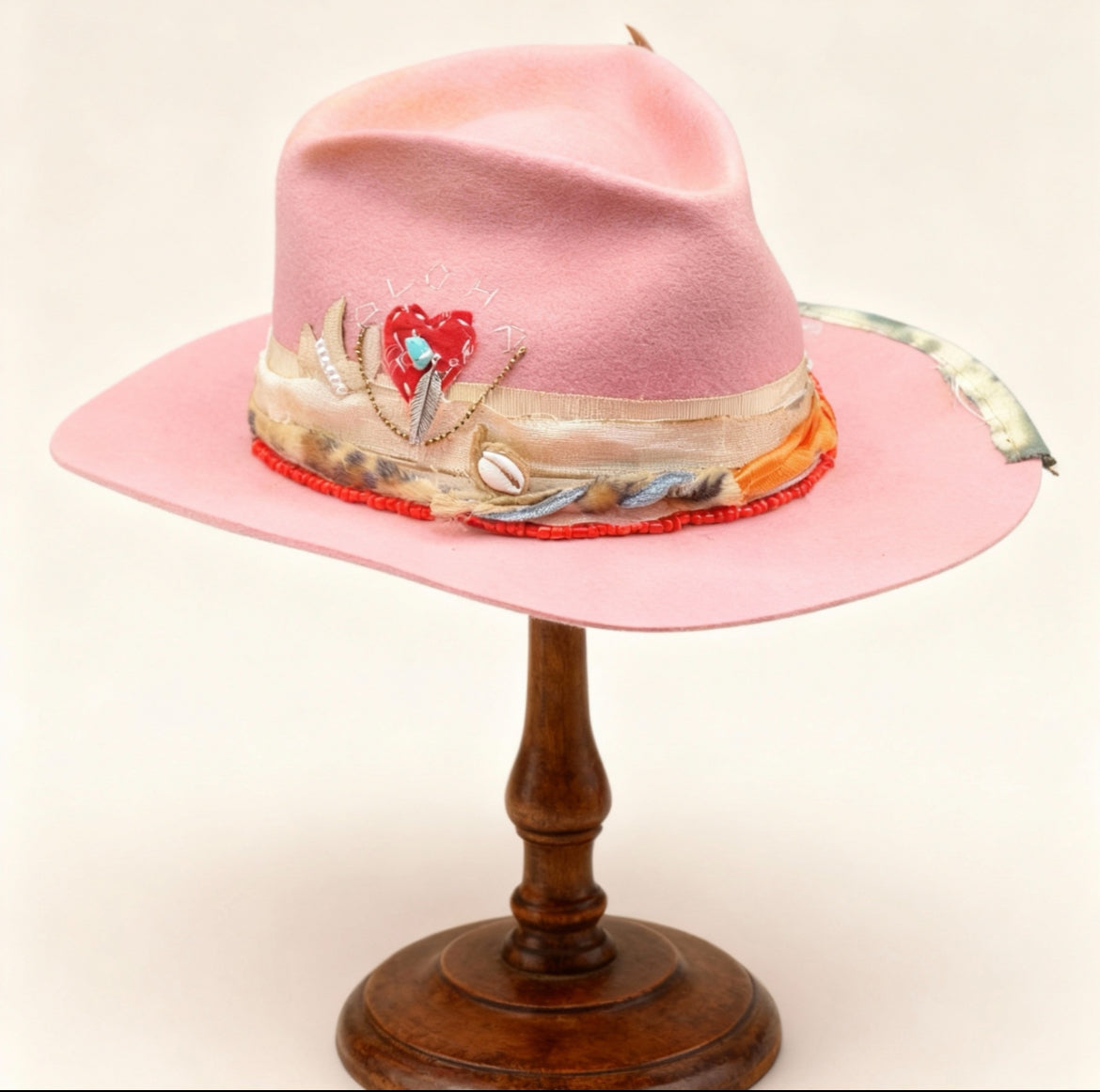 Aloha – Pink Wool Felt Hat