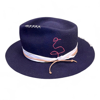 Flamingo – Navy Blue Felt Hat