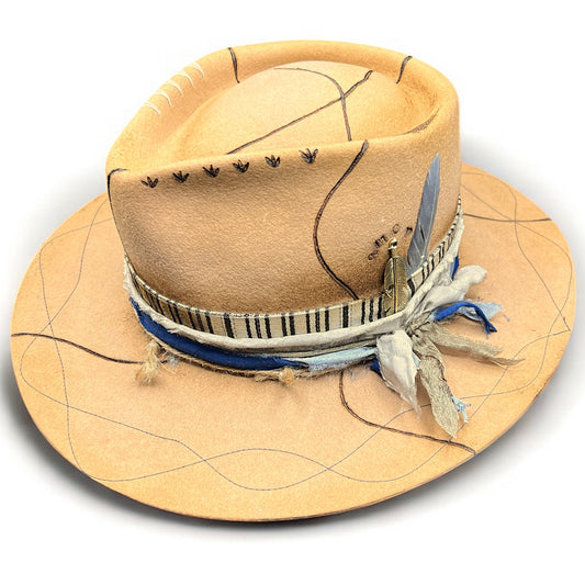 Free Spirit – handmade handmade felt hat by artisan Ruby Cantero, detail view 7 | Pokijomba Hats