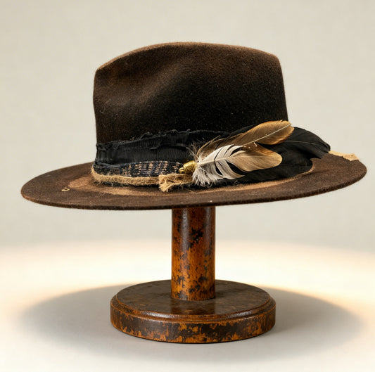 Lady Rebel | Black Wool Felt Fedora Hat – Gold Sparkle Effect