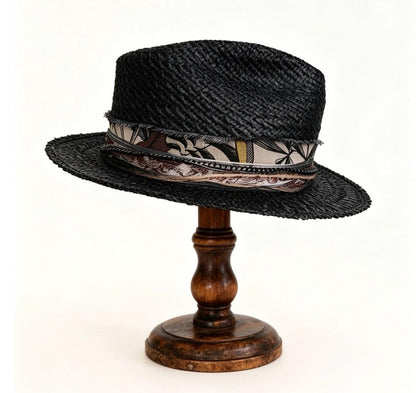 Straw Medium Brim Fedora Hat – Summer Hat – handmade straw fedora hat by artisan Ruby Cantero, detail view 3 | Pokijomba Hats