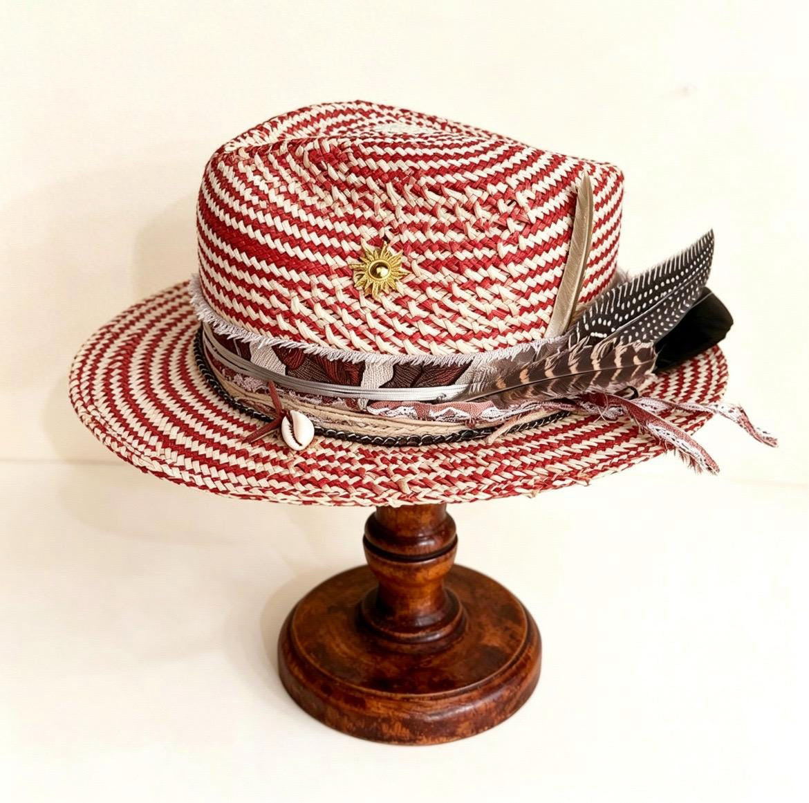 Straw Medium Brim Fedora Hat – Summer Hat – handmade straw fedora hat by artisan Ruby Cantero, detail view 3 | Pokijomba Hats