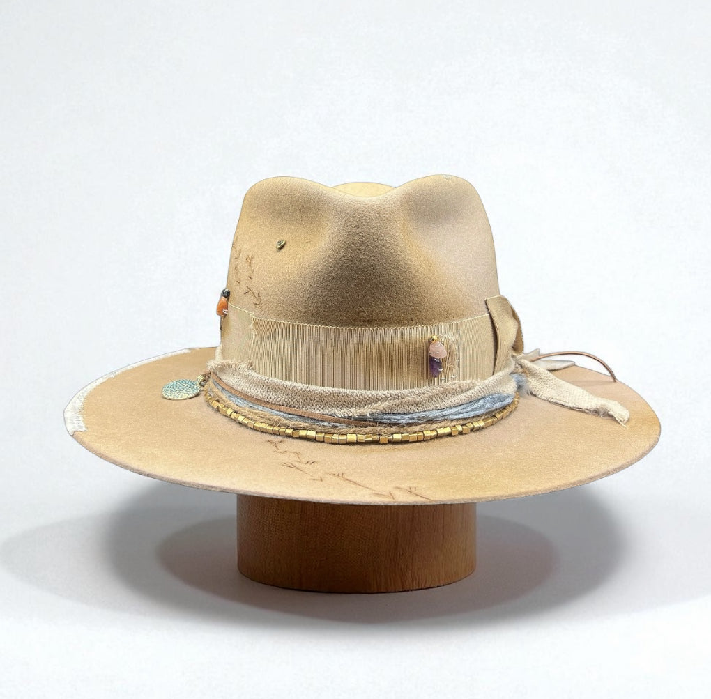 Positive Vibes – The Boho-Chic Hat