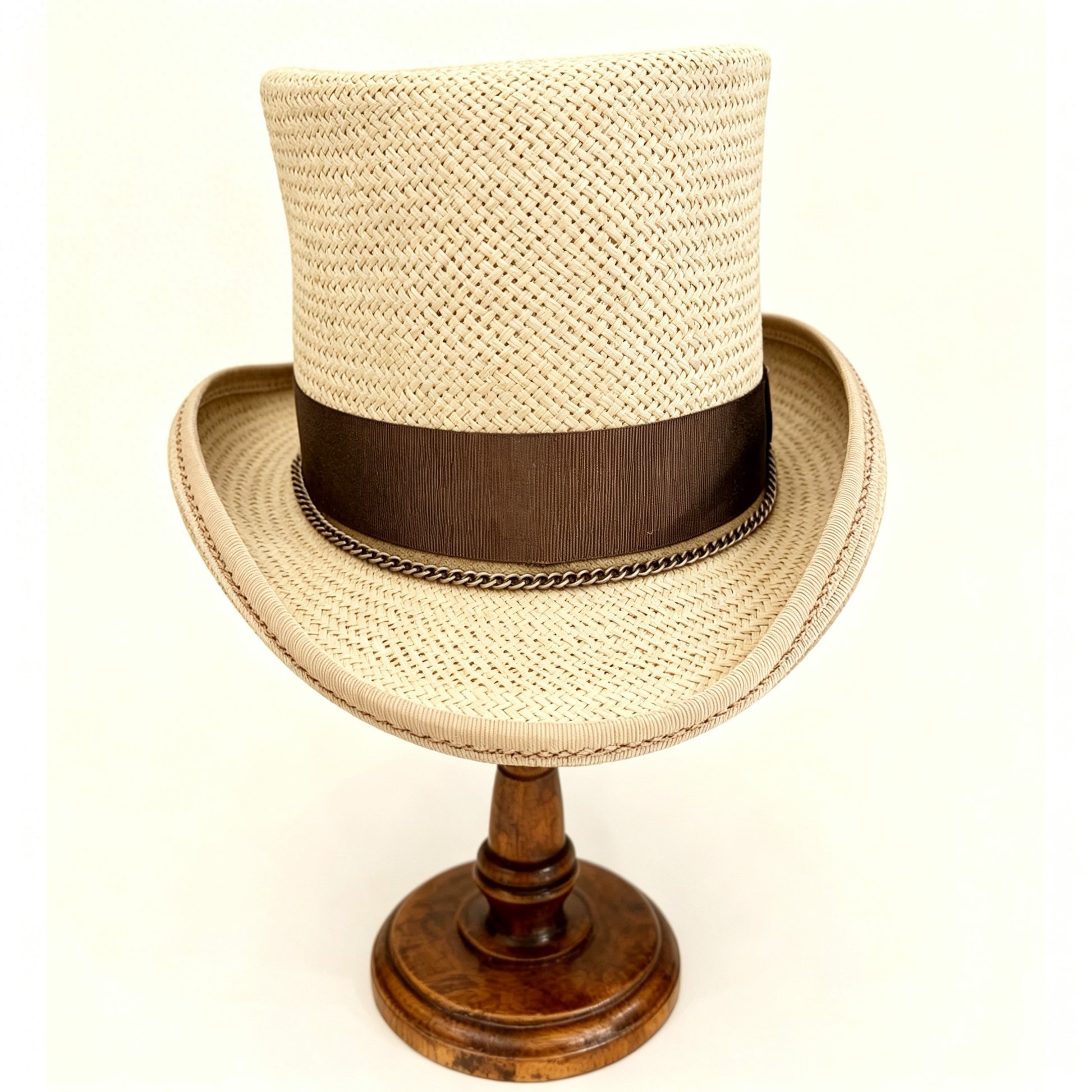 Beige Straw Top Hat – Elegant Summer Top Hat – handmade straw top hat by artisan Ruby Cantero, detail view 5 | Pokijomba Hats