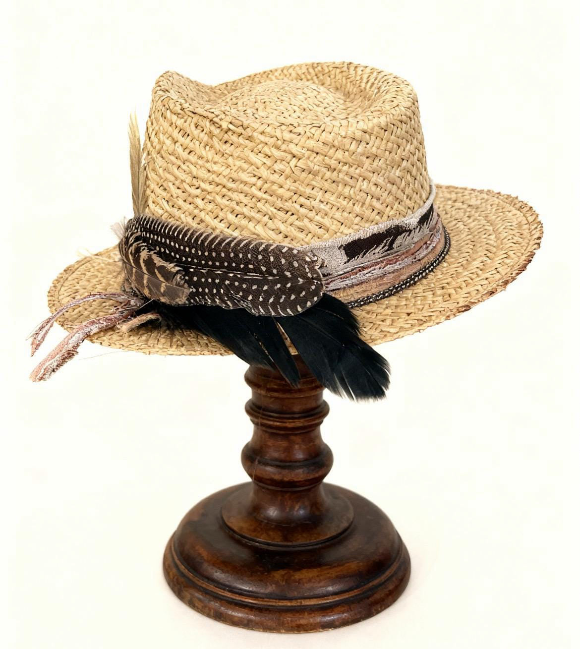 Straw Medium Brim Fedora Hat – Summer Hat – handmade straw fedora hat by artisan Ruby Cantero, detail view 5 | Pokijomba Hats