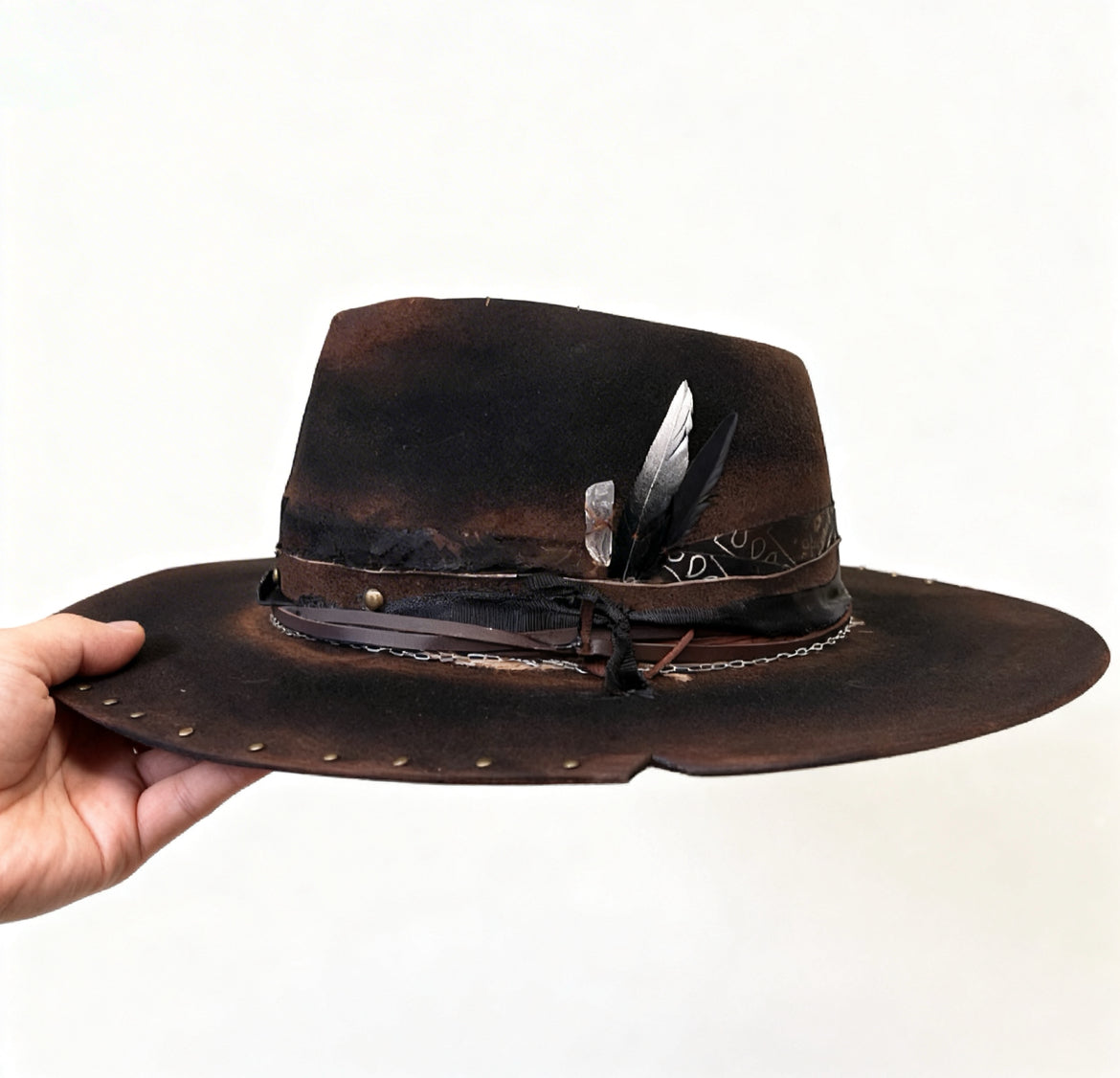 Jacky – Vintage Style Black Felt Hat