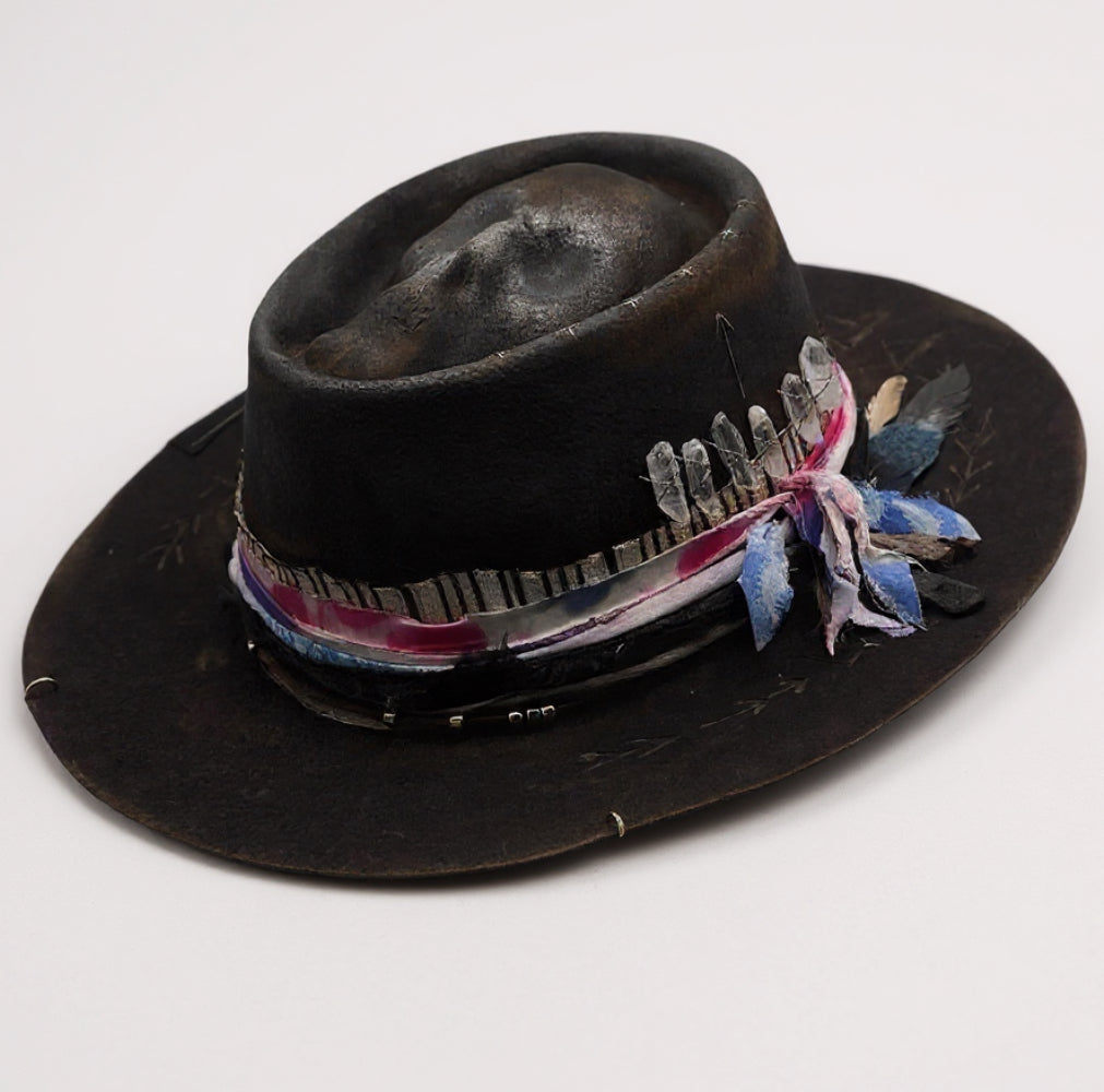 Love Beyond Life – Statement Skull Hat