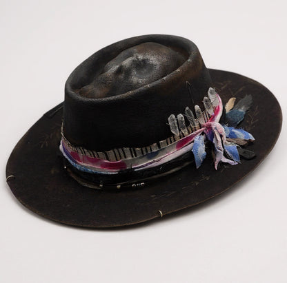 Love Beyond Life – Statement Skull Hat