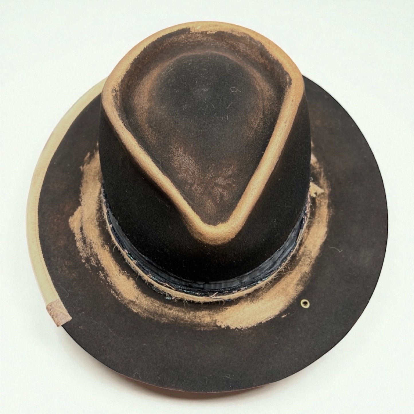 Lady Rebel | Black Wool Felt Fedora Hat – Gold Sparkle Effect