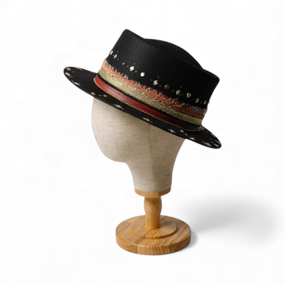 Black Modern Boho-Chic – Short Brim Hat