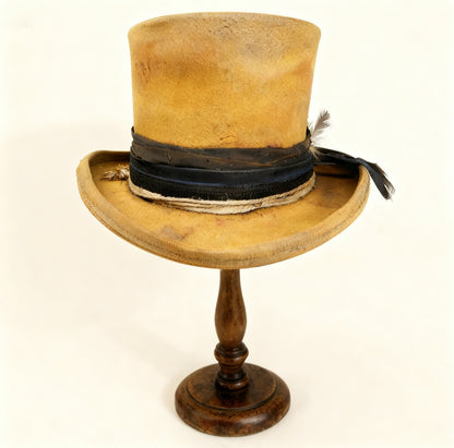 Tamarino – Edgy Distressed Wool Felt Top Hat