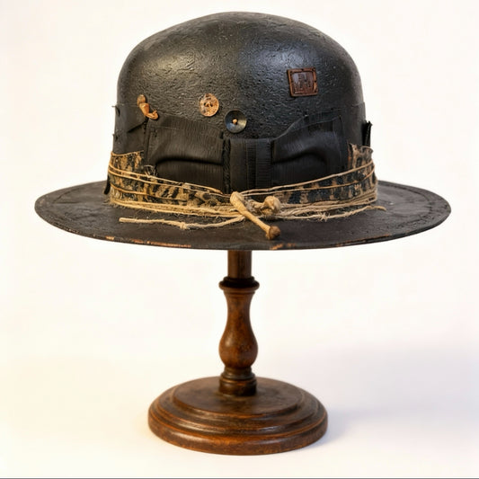 Rare Vintage Leather-Effect – Cheetah Bowler Hat