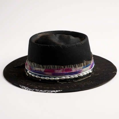 Love Beyond Life – Statement Skull Hat