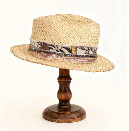 Straw Medium Brim Fedora Hat – Summer Hat – handmade straw fedora hat by artisan Ruby Cantero, detail view 4 | Pokijomba Hats